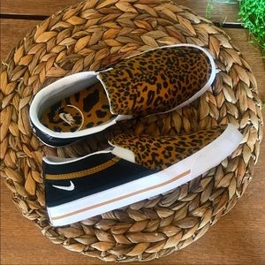 ⚡️Nike Slides⚡️